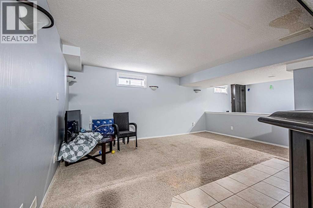 Photo 29 of 83 Marthas Close Ne, Calgary AB