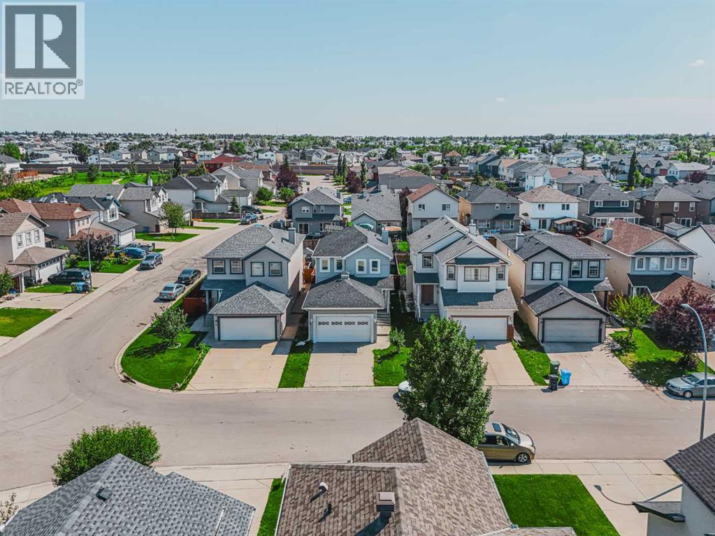 Photo 13 of 83 Marthas Close Ne, Calgary AB
