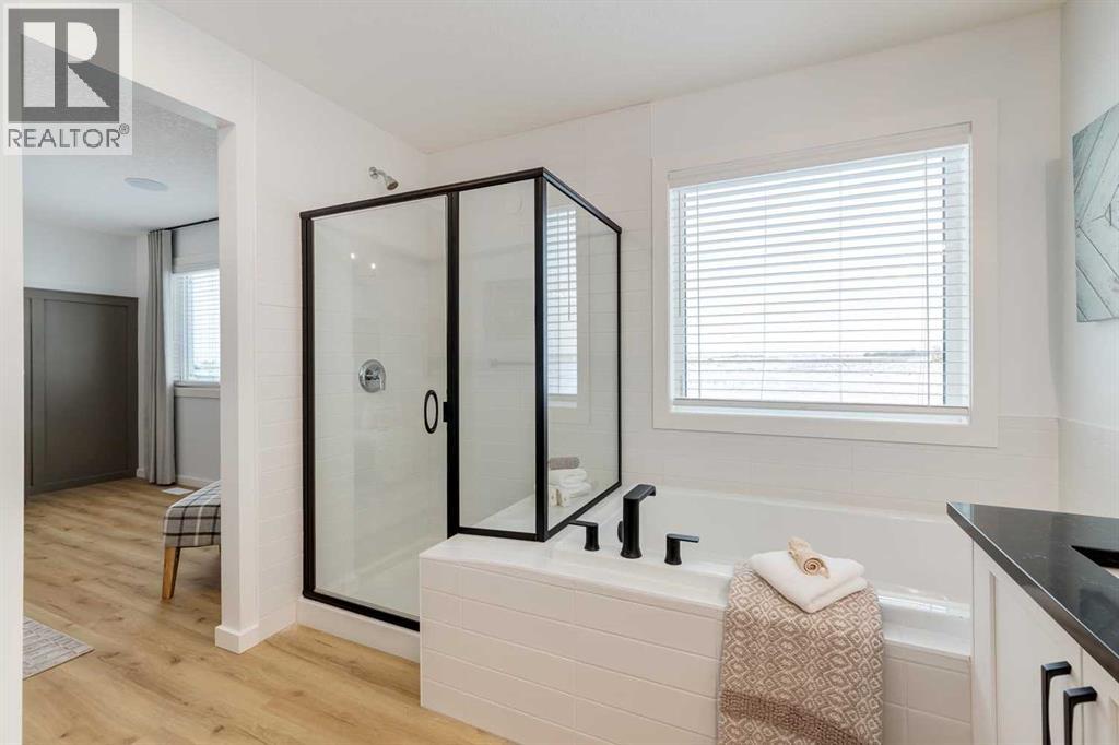 Single Family House for Sale in  Mallard Grove SE Rangeview Calgary 