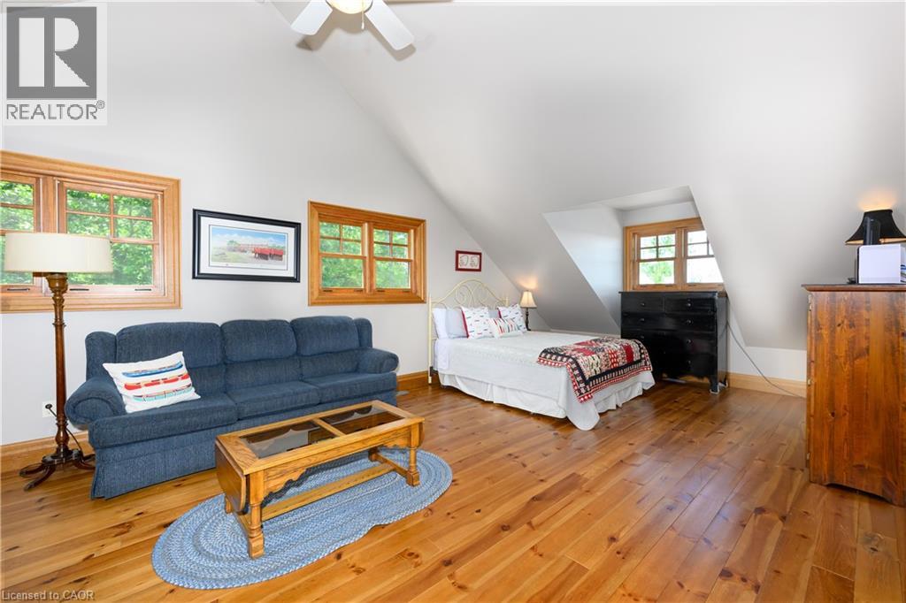 Photo 15 of 990 Hasketts Drive, Port Severn ON