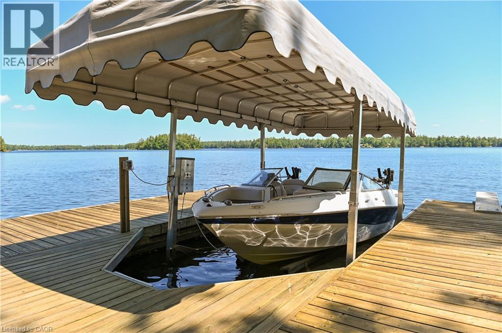 Photo 40 of 990 Hasketts Drive, Port Severn ON