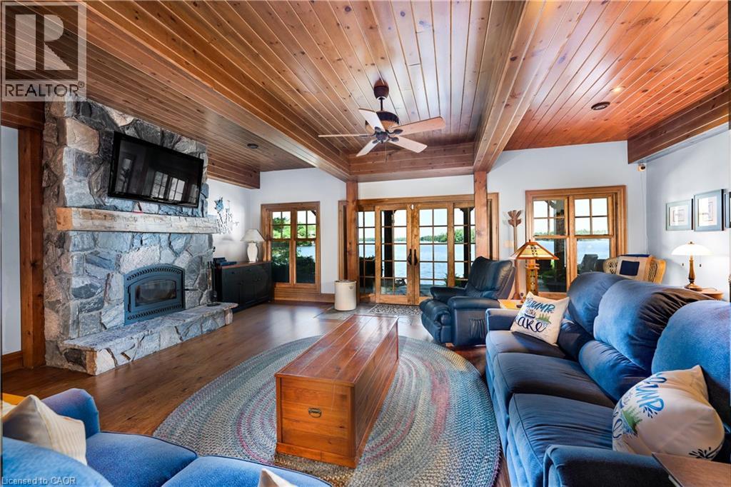 Photo 42 of 990 Hasketts Drive, Port Severn ON