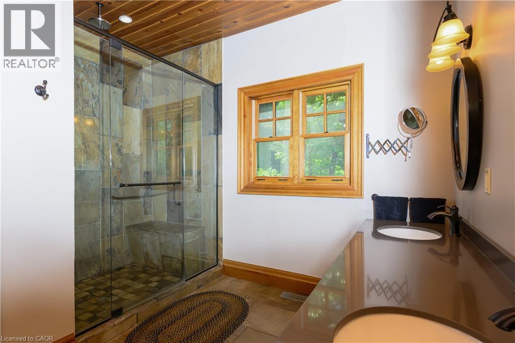 Photo 29 of 990 Hasketts Drive, Port Severn ON