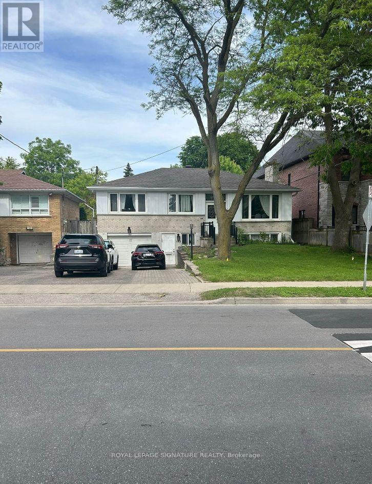 Photo 13 of Main 193 Lucas Street, Richmond Hill ON