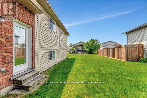 Photo 27 of 25 Mapleview Drive, Haldimand ON
