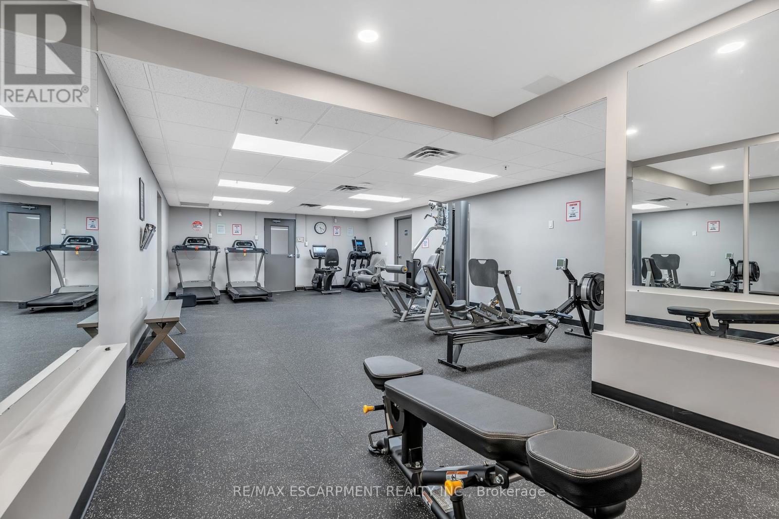 Photo 29 of 302 1201 North Shore Boulevard E, Burlington ON