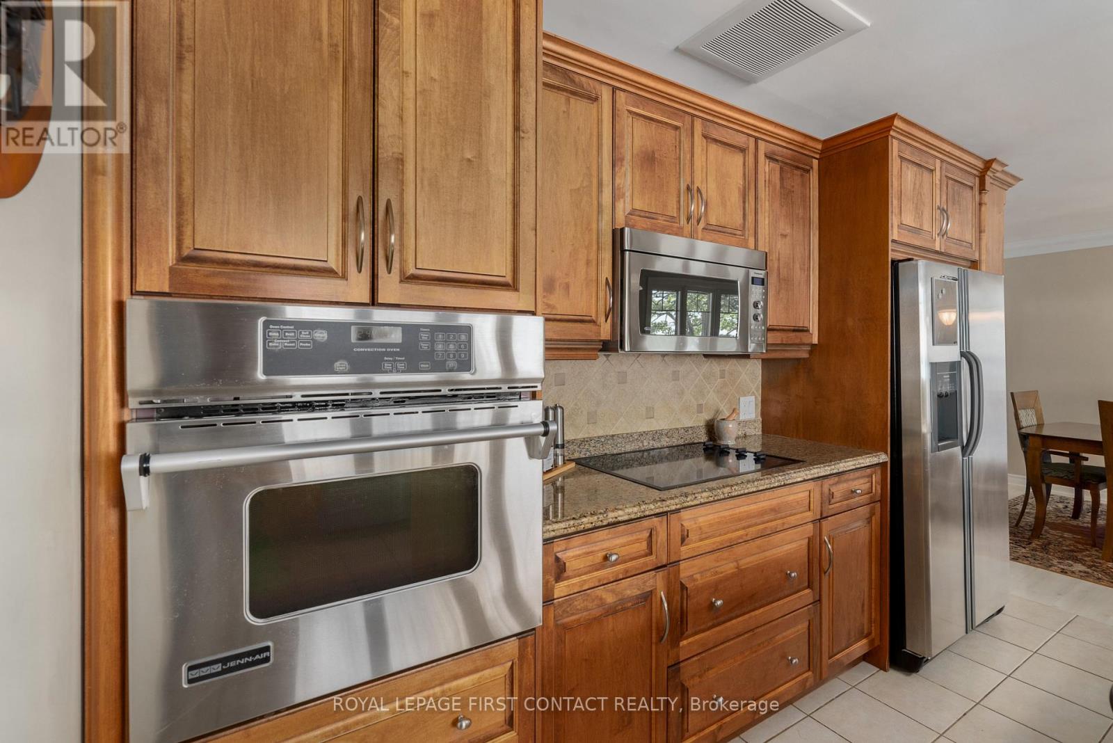 Photo 21 of 13 Georgina Drive, Oromedonte ON