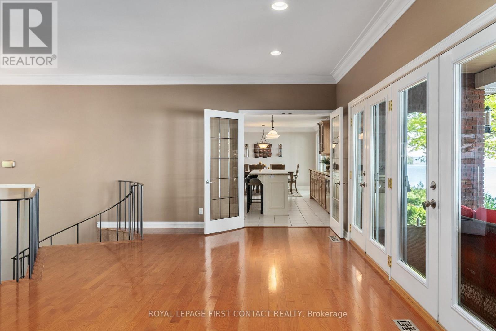 Photo 15 of 13 Georgina Drive, Oromedonte ON