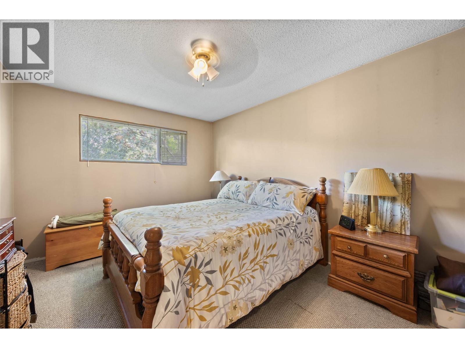 229 Lakeshore Drive, Chase