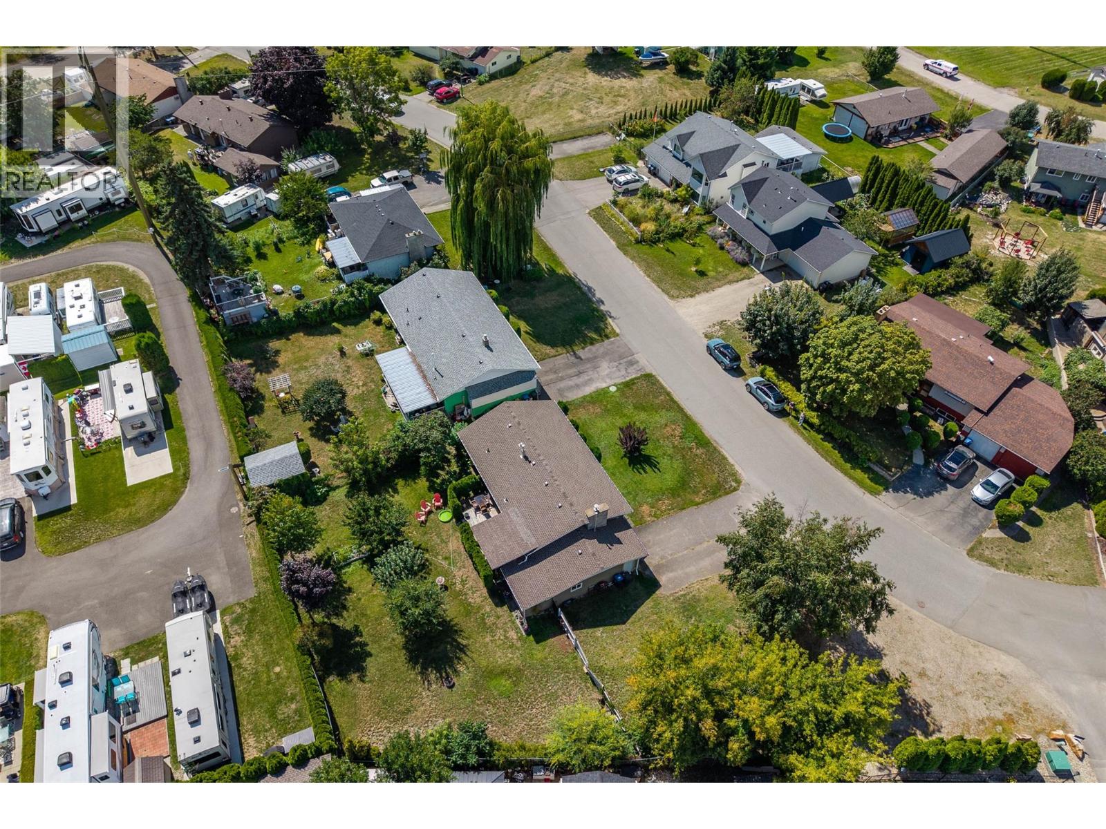 229 Lakeshore Drive, Chase