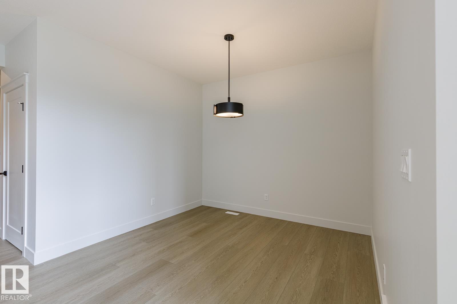Photo 28 of 6235 175 Av Nw, Edmonton AB