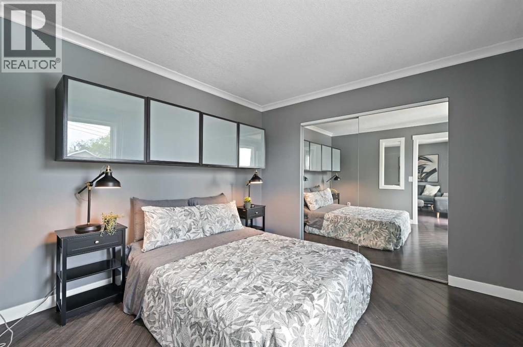 Single Family House for Sale in    Street SW Bankview Calgary 