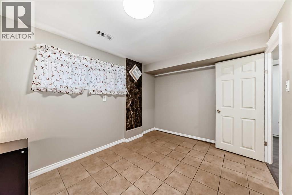 Photo 27 of 118 Ridgebrook Drive Sw, Airdrie AB