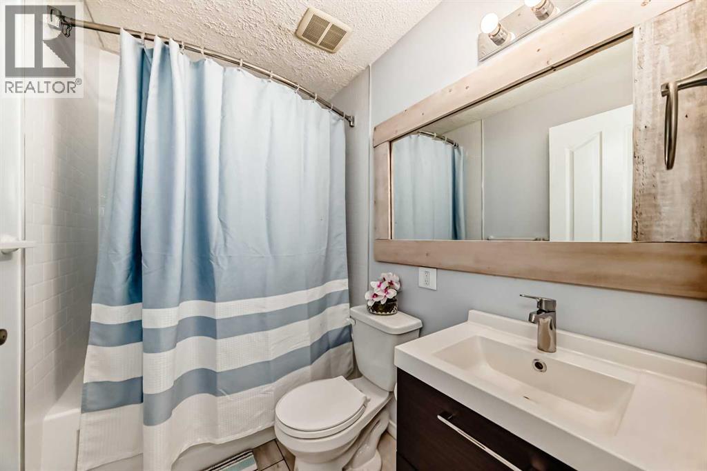 Photo 20 of 118 Ridgebrook Drive Sw, Airdrie AB