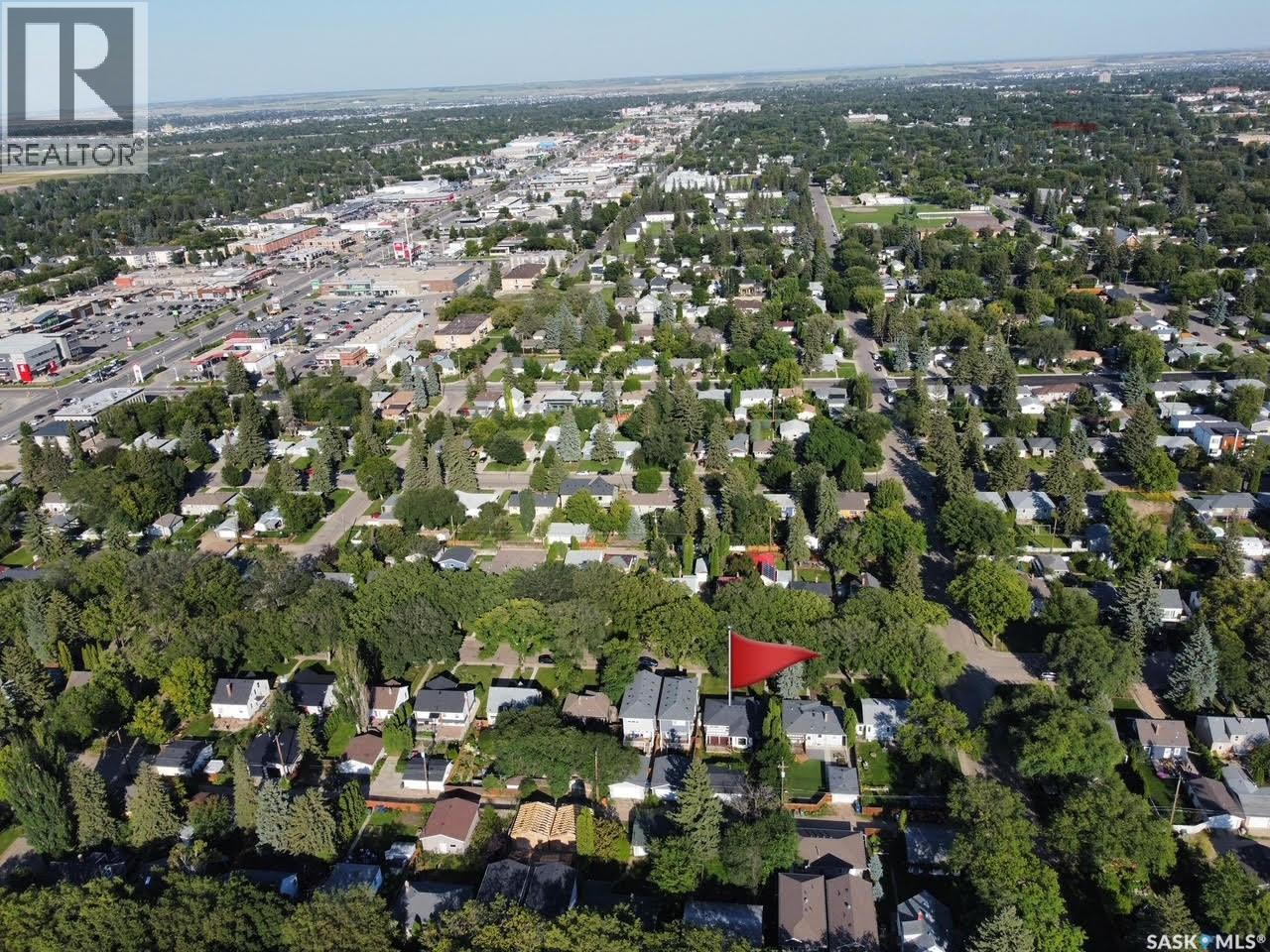 Photo 20 of 1406 Wiggins Avenue S, Saskatoon SK