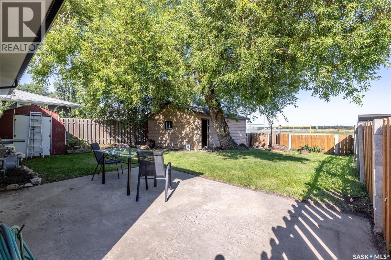 Photo 13 of 7 Ross Crescent, Saskatoon SK