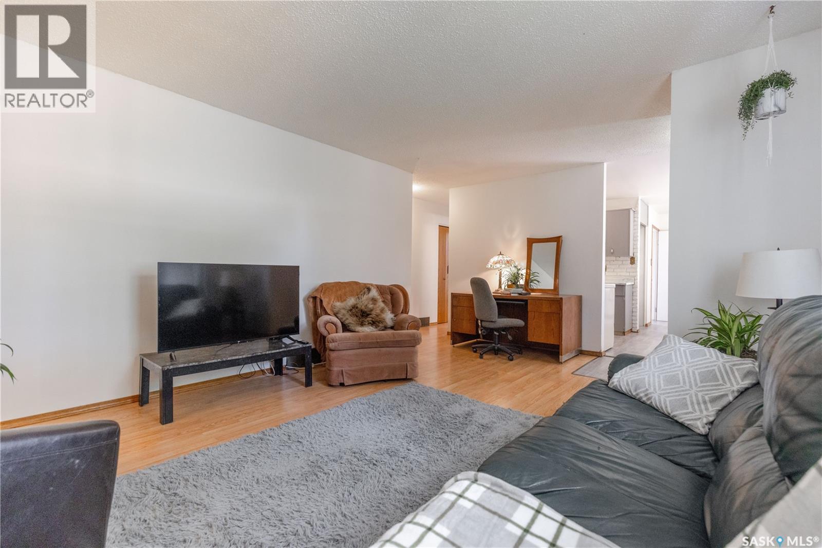 Photo 17 of 7 Ross Crescent, Saskatoon SK