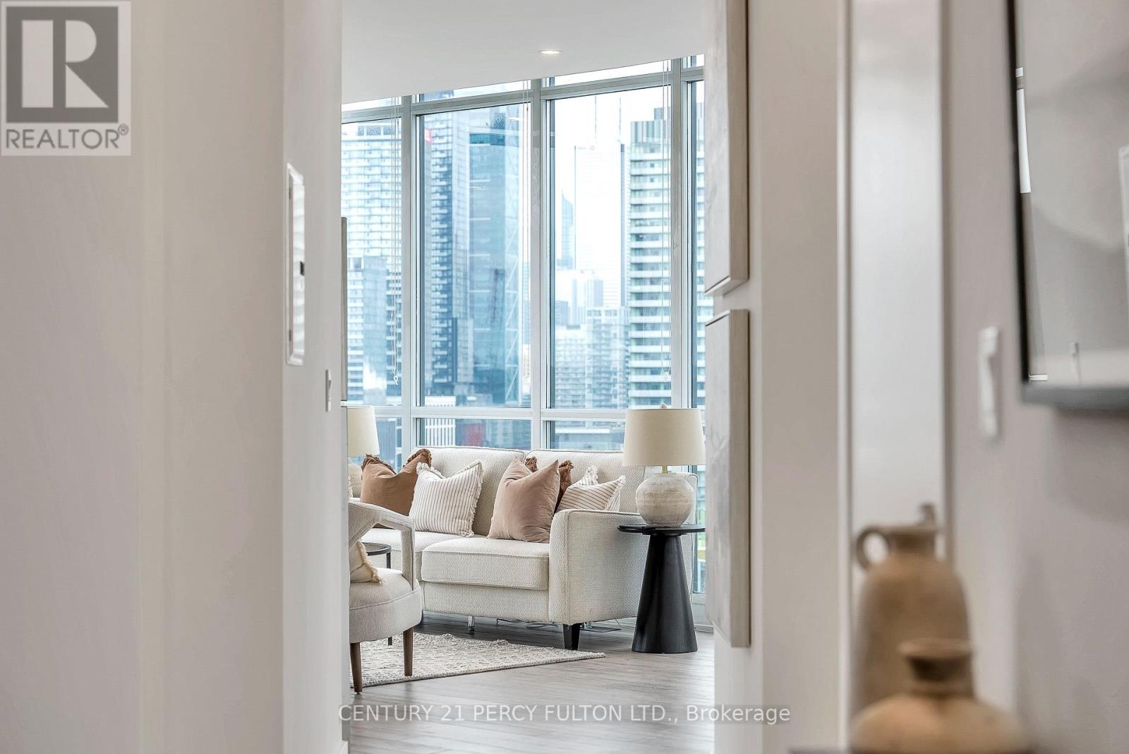 Photo 19 of 1663 209 Fort York Boulevard, Toronto ON