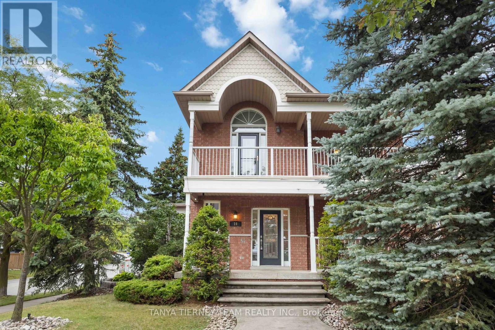Photo 3 of 14 Amanda Avenue, Whitby ON