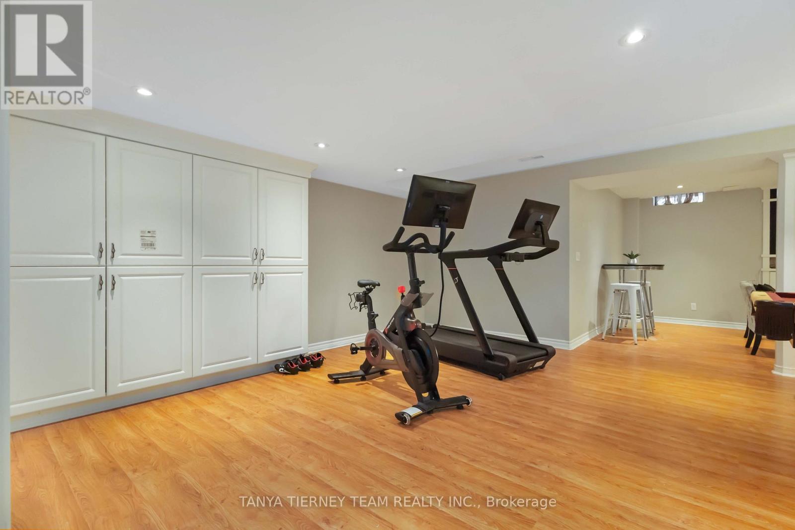 Photo 39 of 14 Amanda Avenue, Whitby ON