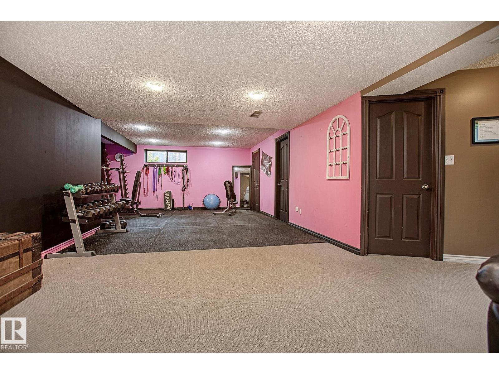 Photo 48 of 67 Westview Cr, Calmar AB