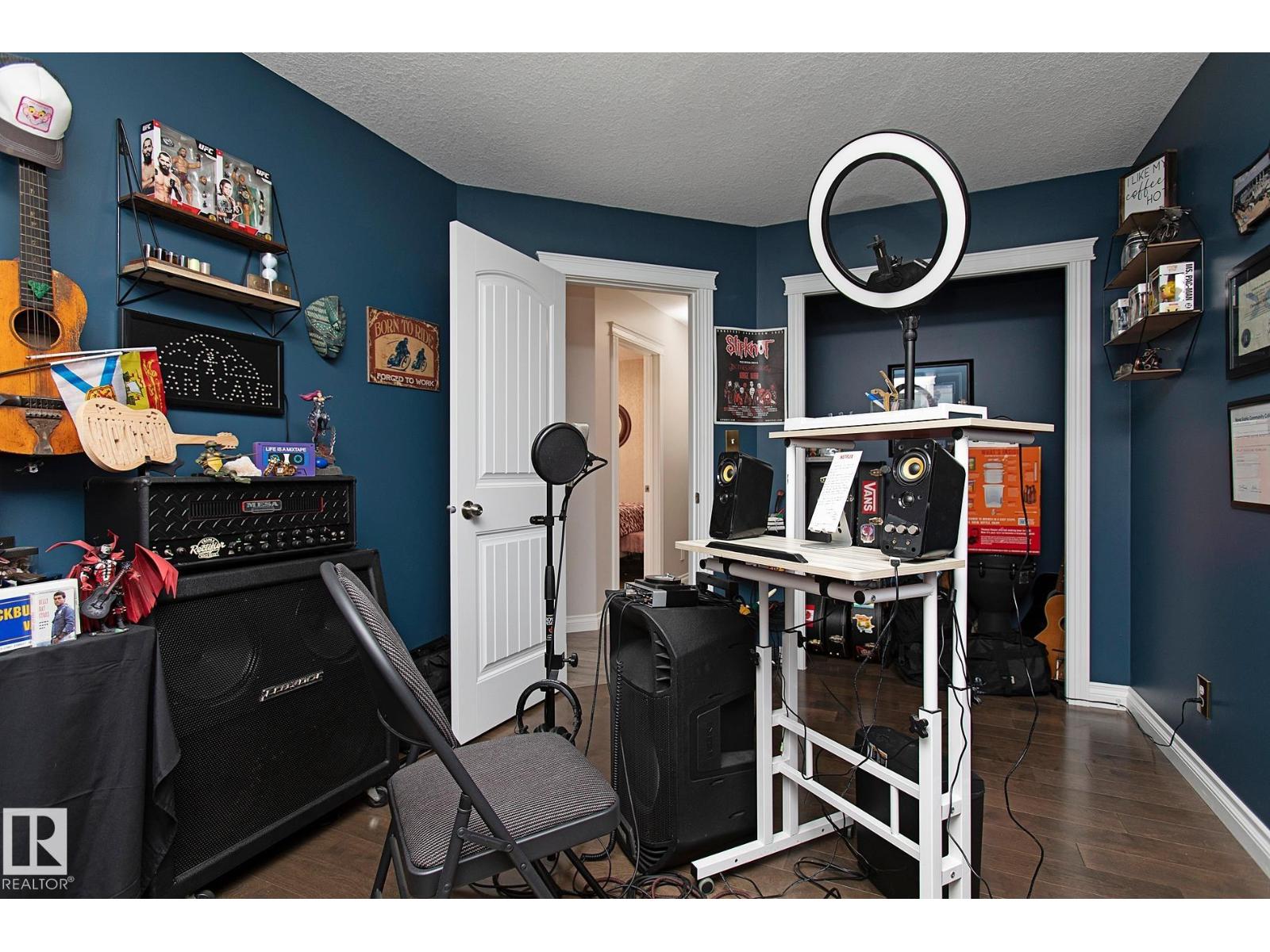 Photo 40 of 67 Westview Cr, Calmar AB