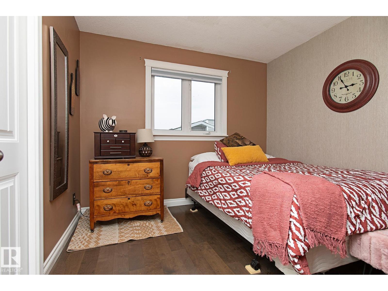 Photo 35 of 67 Westview Cr, Calmar AB