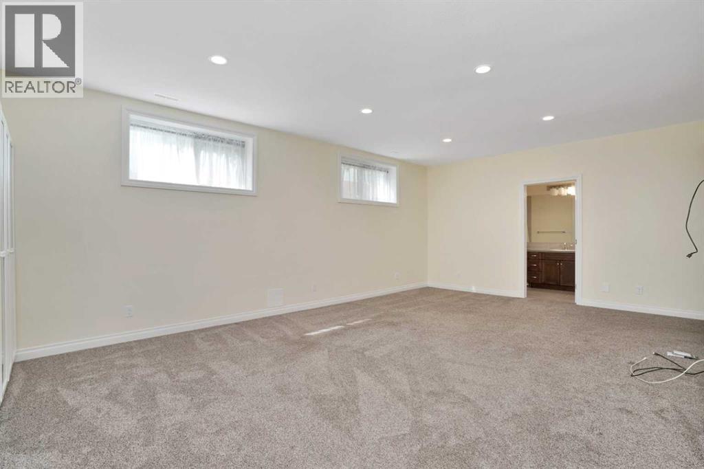 Photo 31 of 26 Parson Drive, Sylvan Lake AB