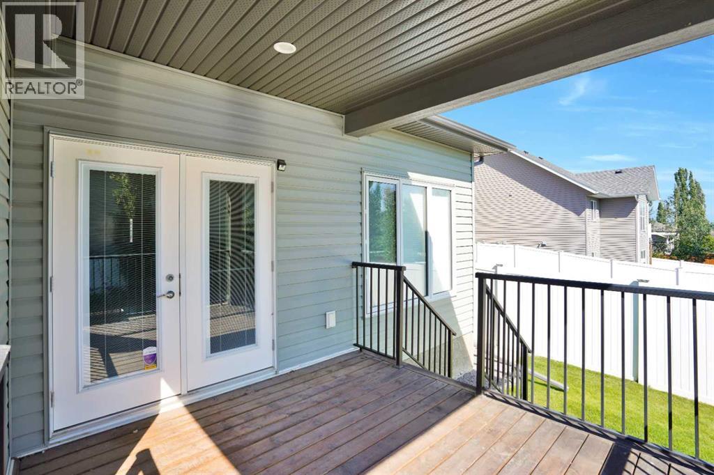 Photo 16 of 26 Parson Drive, Sylvan Lake AB