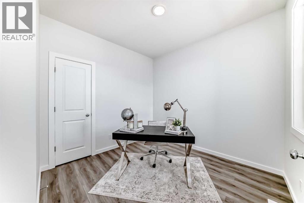Single Family House for Sale in  Mallard Grove SE Rangeview Calgary 