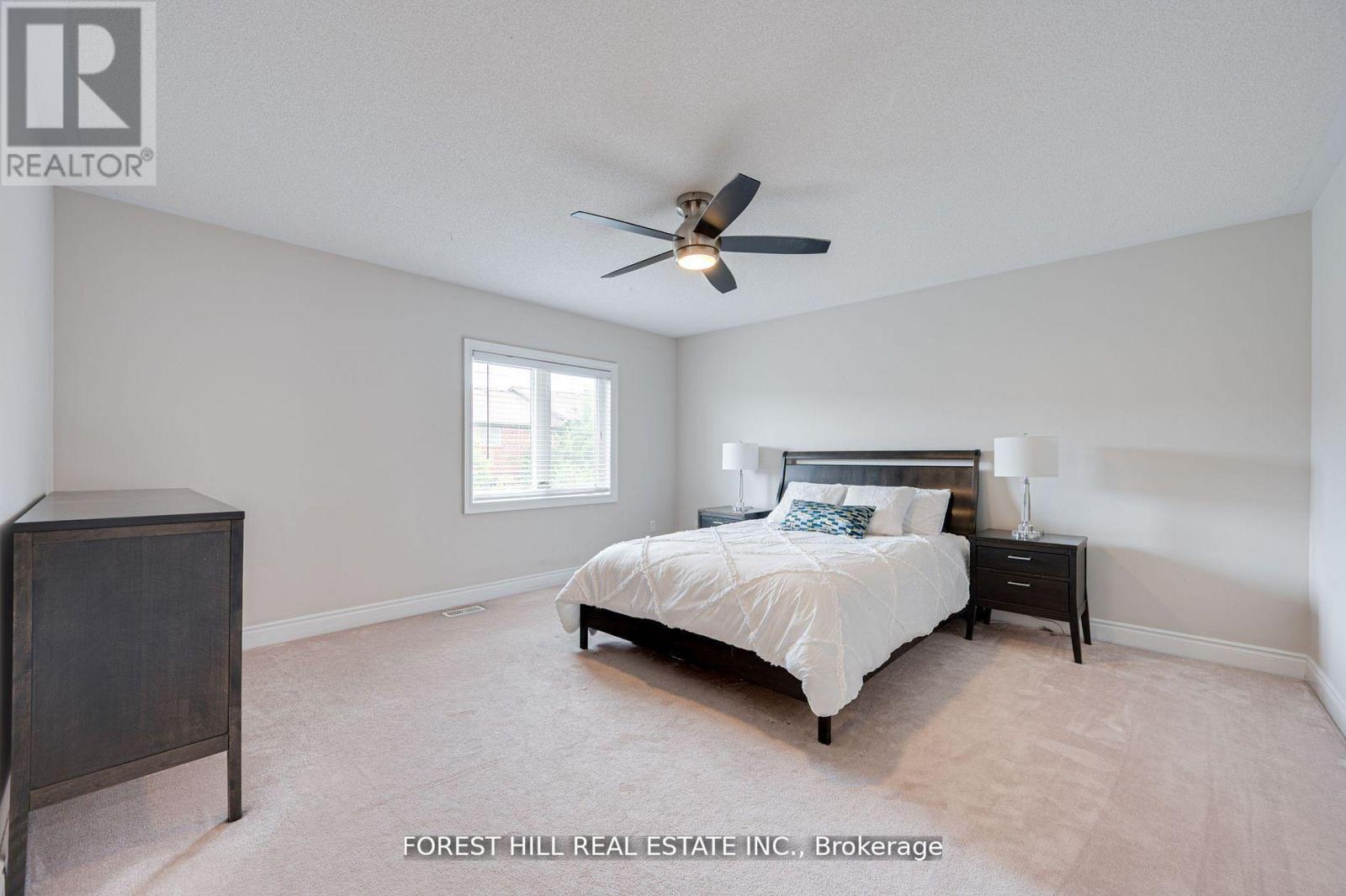 Photo 19 of 473 Apple Blossom Drive, Vaughan ON