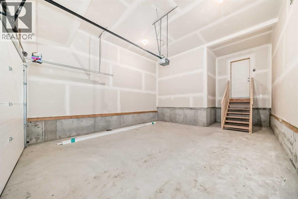 Single Family House for Sale in  Mallard Grove SE Rangeview Calgary 
