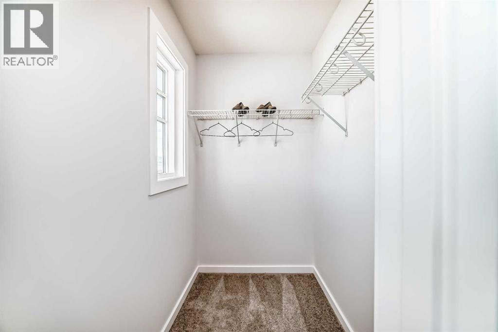 Single Family House for Sale in  Mallard Grove SE Rangeview Calgary 