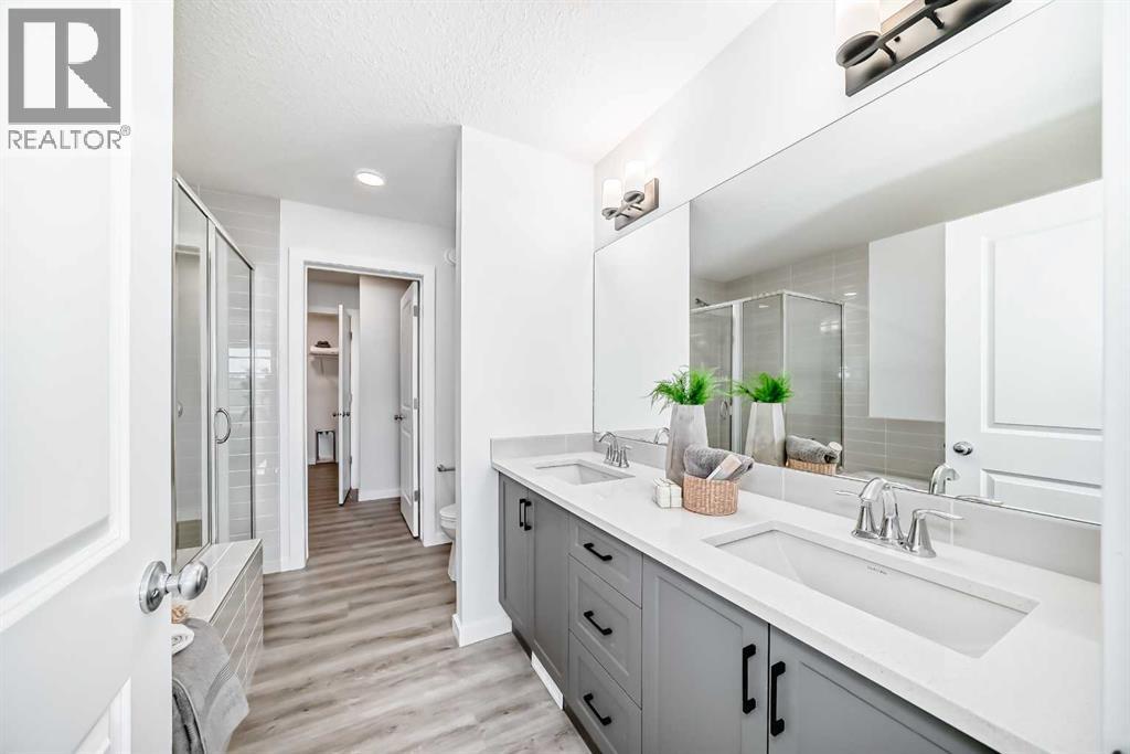 Single Family House for Sale in  Mallard Grove SE Rangeview Calgary 