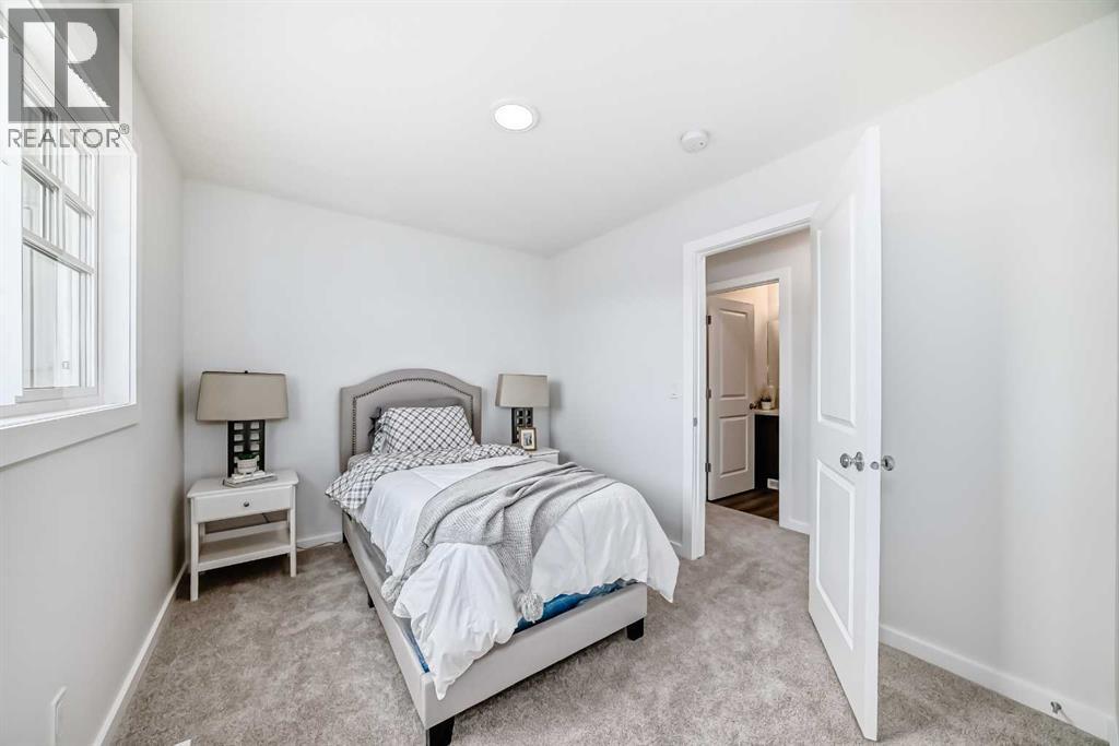 Single Family House for Sale in  Mallard Grove SE Rangeview Calgary 