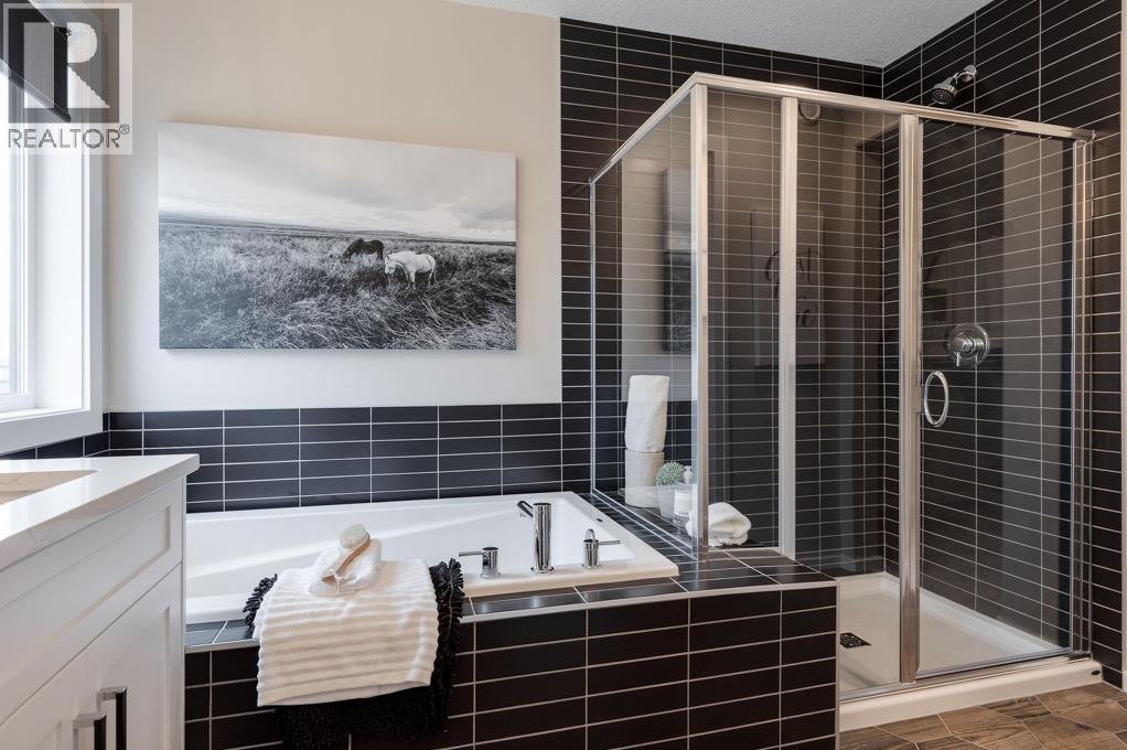 Single Family House for Sale in  Mallard Grove SE Rangeview Calgary 
