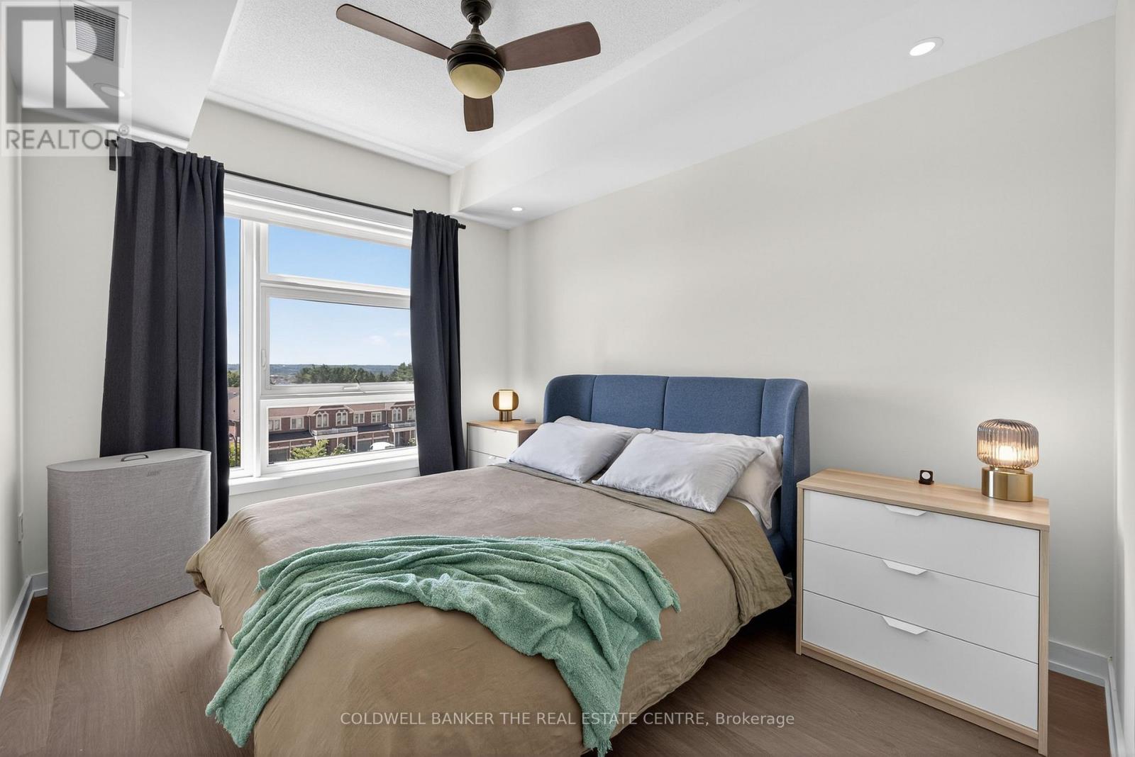 Photo 17 of 351 555 William Graham Drive, Aurora ON