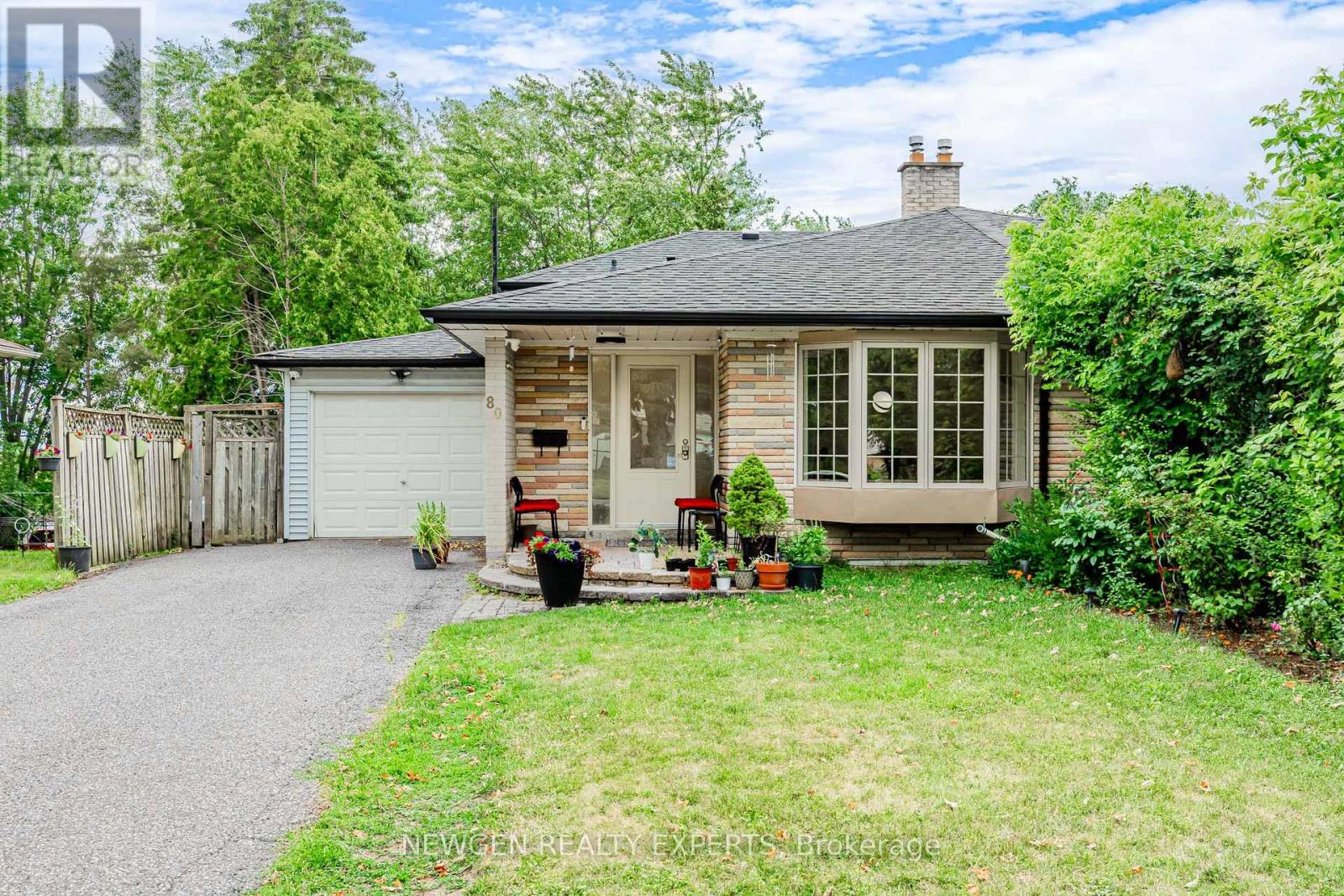 Photo 27 of 80 Sherwood Forest Drive, Markham ON