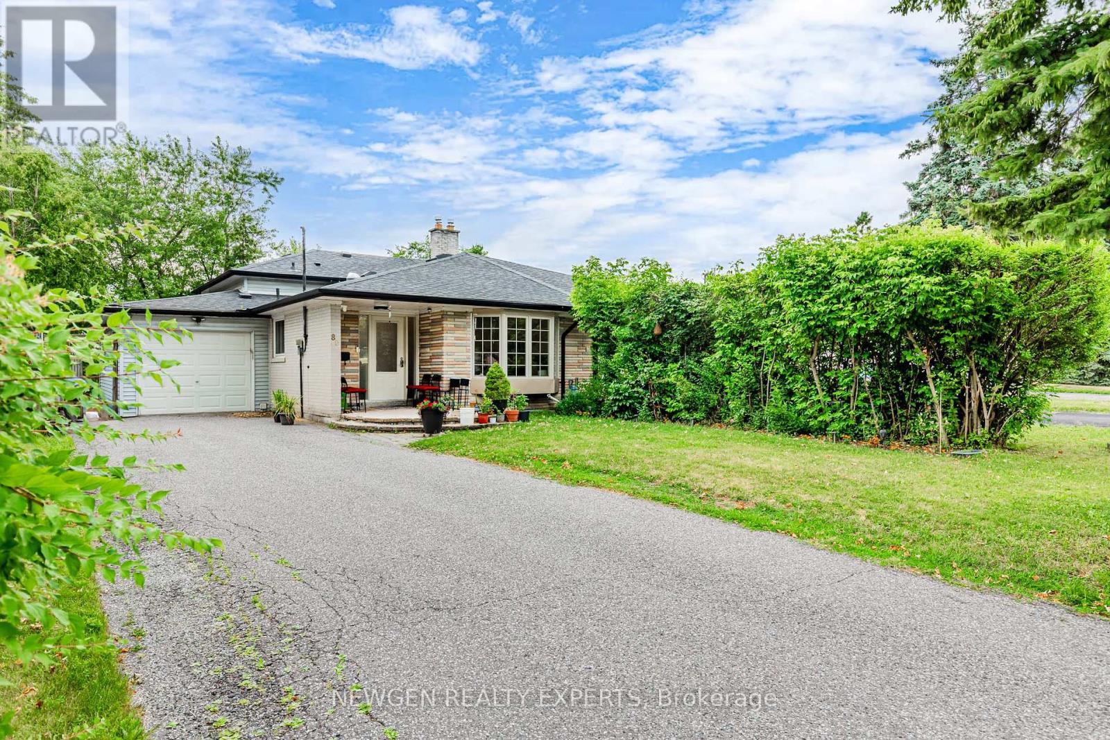 Photo 18 of 80 Sherwood Forest Drive, Markham ON