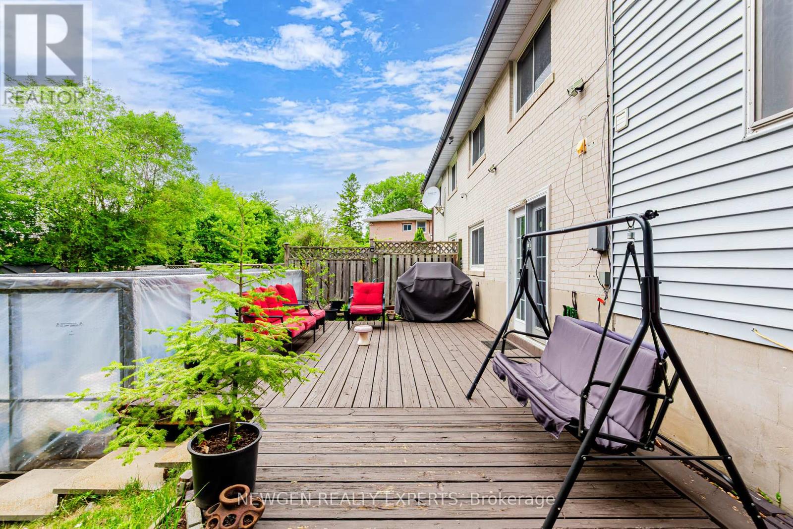 Photo 21 of 80 Sherwood Forest Drive, Markham ON