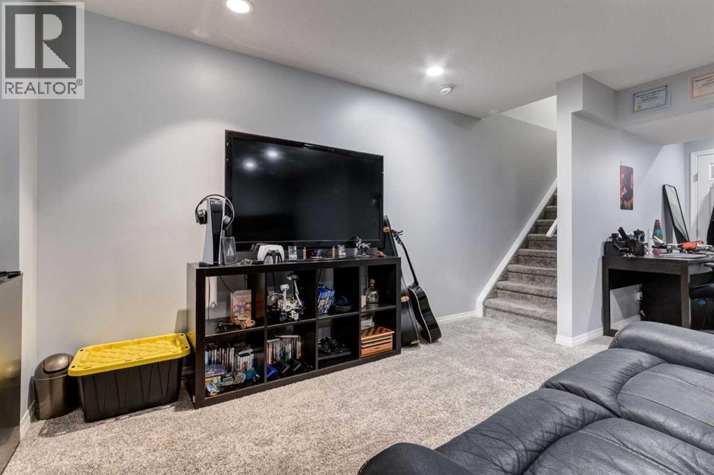 Photo 20 of 14 Windford Crescent Sw, Airdrie AB