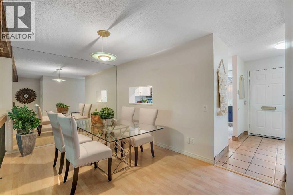 Single Family House for Sale in    Avenue SW Lakeview Calgary 