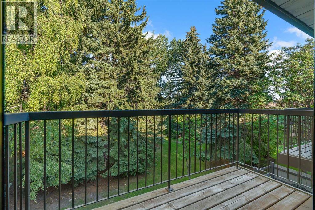 Single Family House for Sale in    Avenue SW Lakeview Calgary 