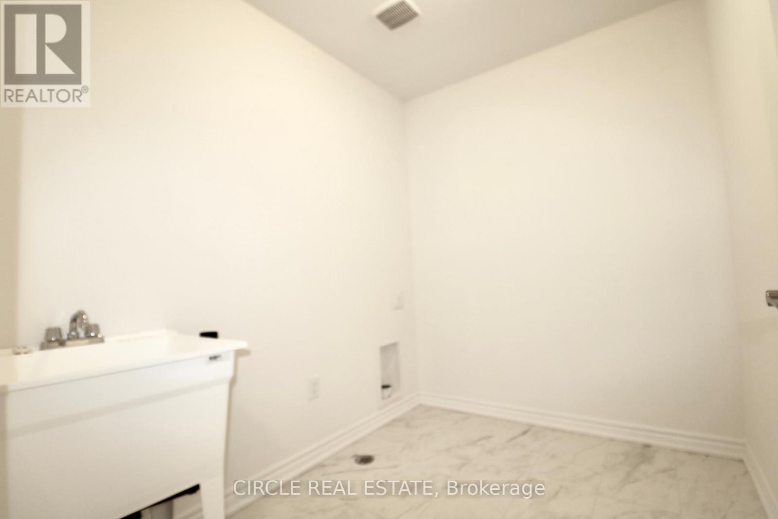 Photo 6 of 45 Gemini Drive, Barrie ON