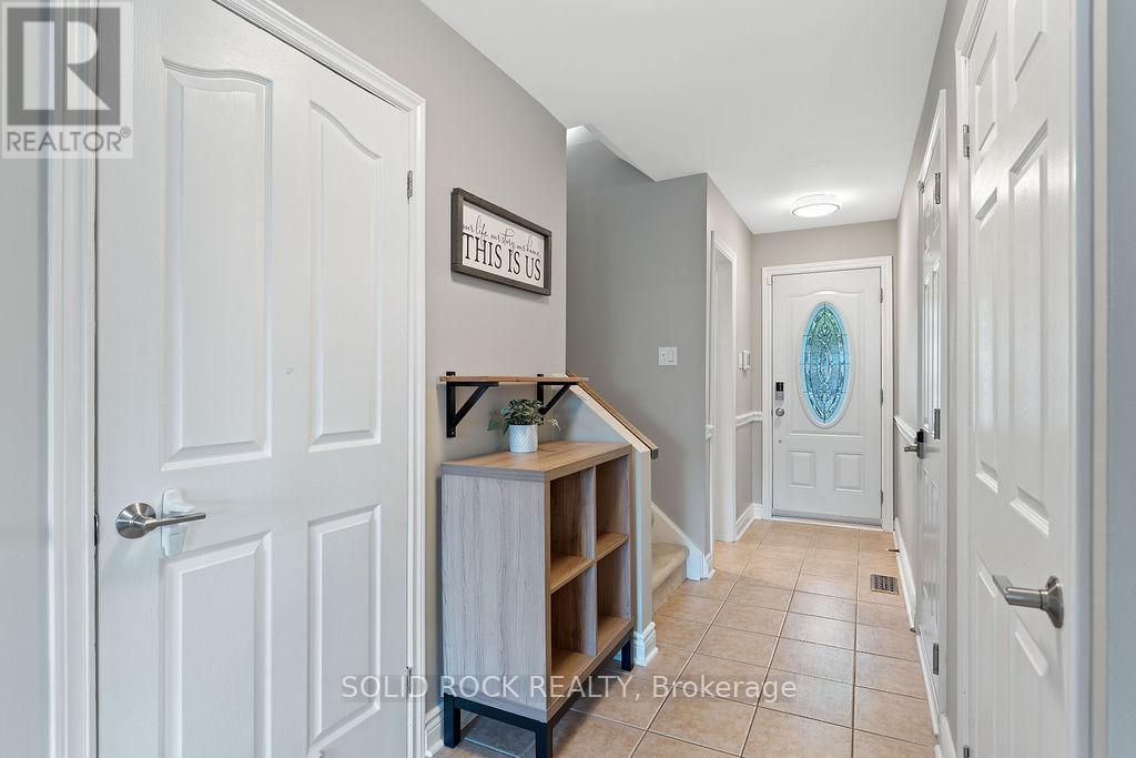 Photo 23 of 33 Benlark Road, Ottawa ON