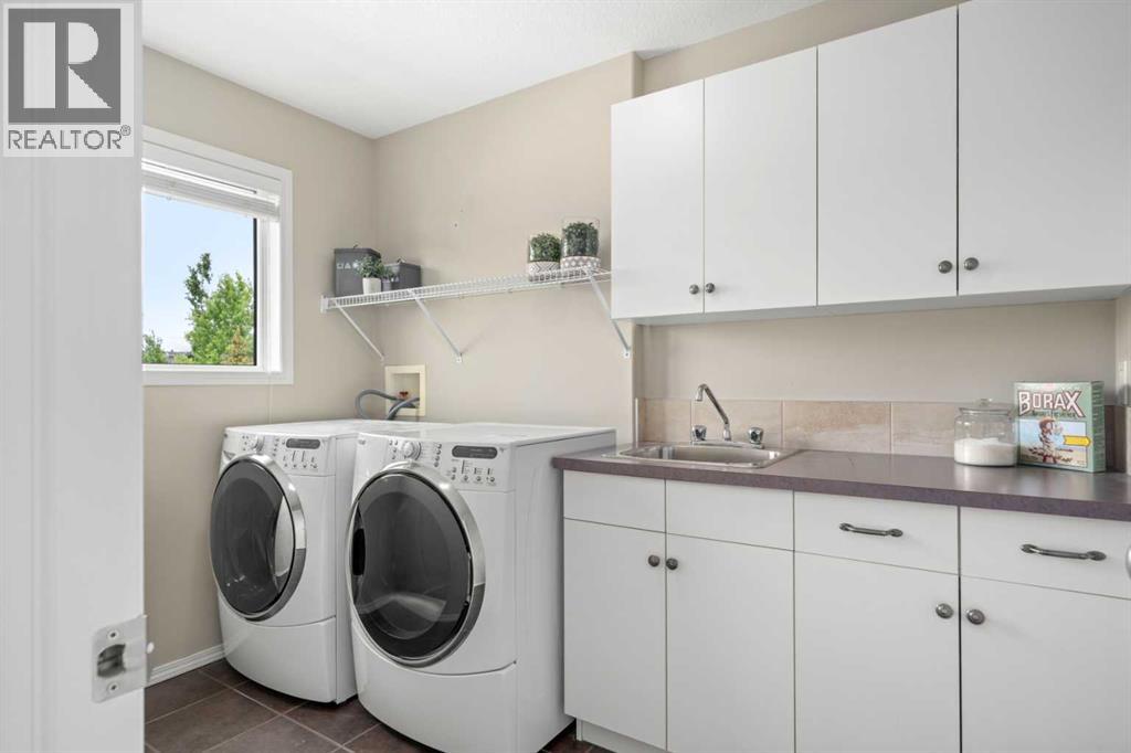Single Family House for Sale in  Spring Willow Way SW Springbank Hill Calgary 