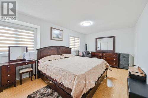 Photo 29 of 80 Wickstead Court, Brampton ON