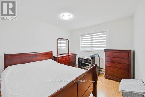 Photo 38 of 80 Wickstead Court, Brampton ON