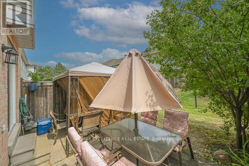 Photo 11 of 80 Wickstead Court, Brampton ON