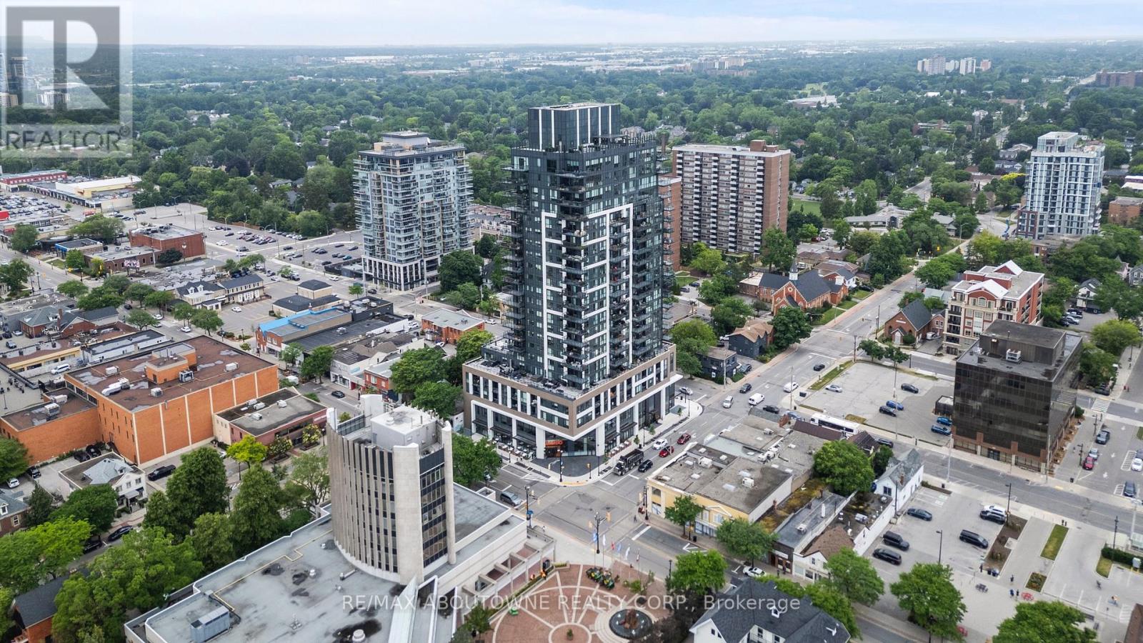 Photo 26 of 307 2007 James Street, Burlington ON
